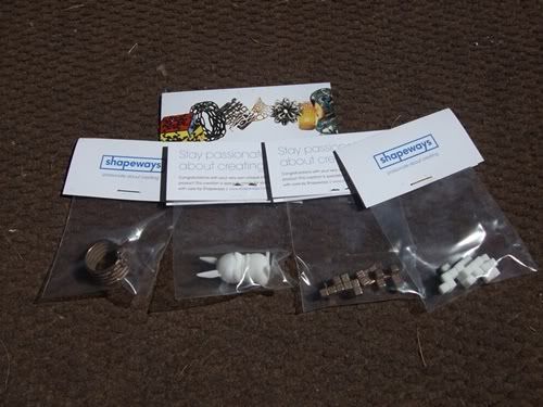 http://i843.photobucket.com/albums/zz353/SteveLikesCubes/Shapeways/DSCF6128.jpg