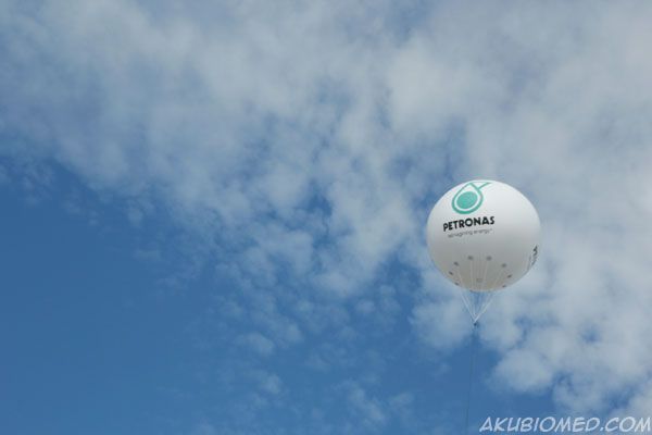 belon petronas di langit
