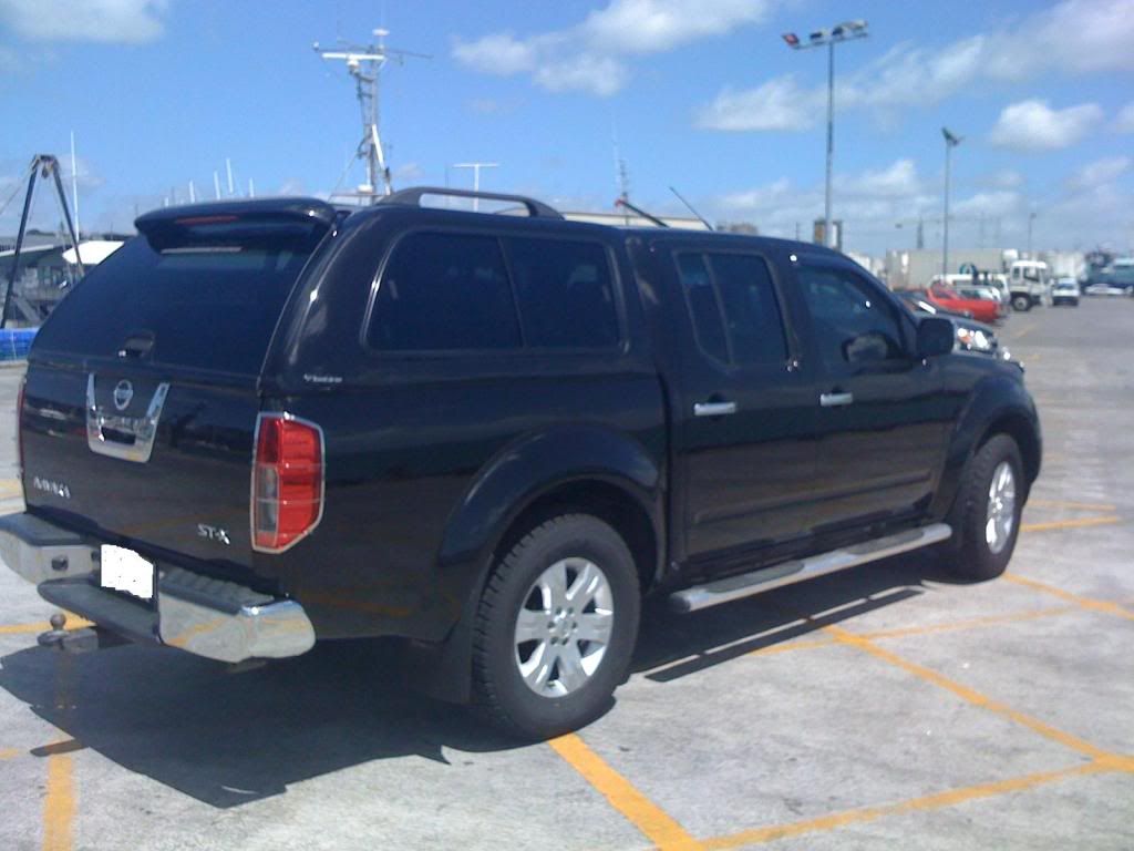 2008 Nissan frontier canopy #2