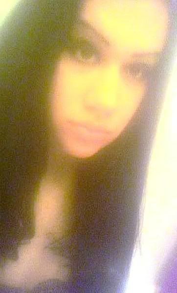 l_6d92a52d636440e98e7203c107b70bfd.jpg a girl image by melina111_album